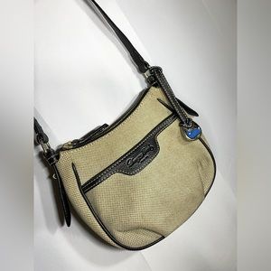 *AUTHENTIC* Dooney & Bourke Crossbody Purse